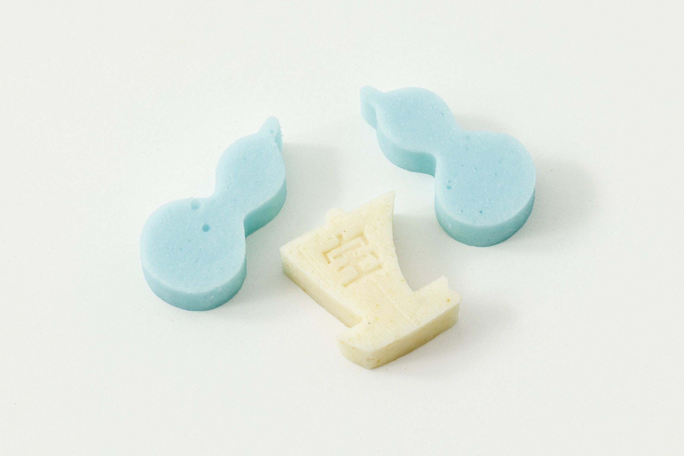 とおかし リーフレットデザイン
